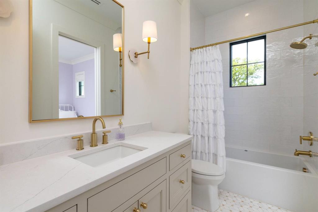 1412 Chelsea Rae Lane Keller, TX 76262 - Photo 34 of 40 Bathroom connected to 3rd upstairs bedroom and also available to any guests upstairs.