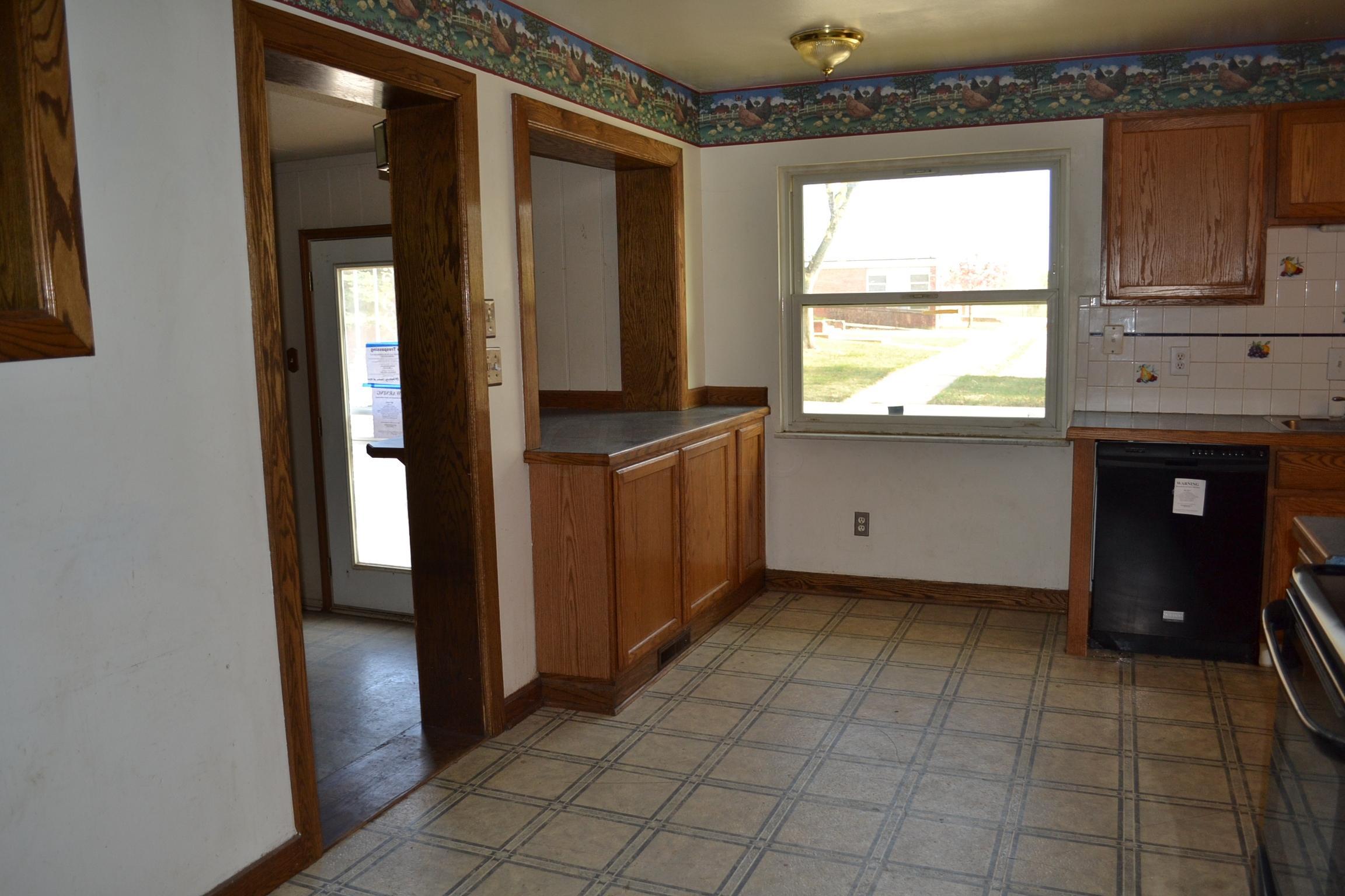 870 Stockbridge Road Columbus, OH 43207 - Photo 6 of 11 Gallery Image 6