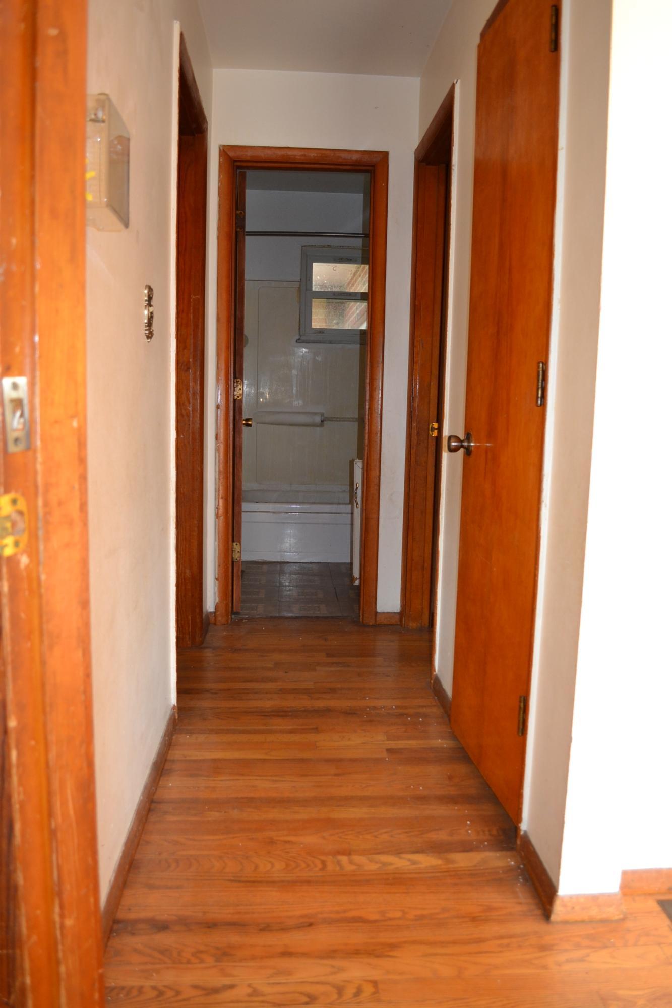 870 Stockbridge Road Columbus, OH 43207 - Photo 7 of 11 Gallery Image 7