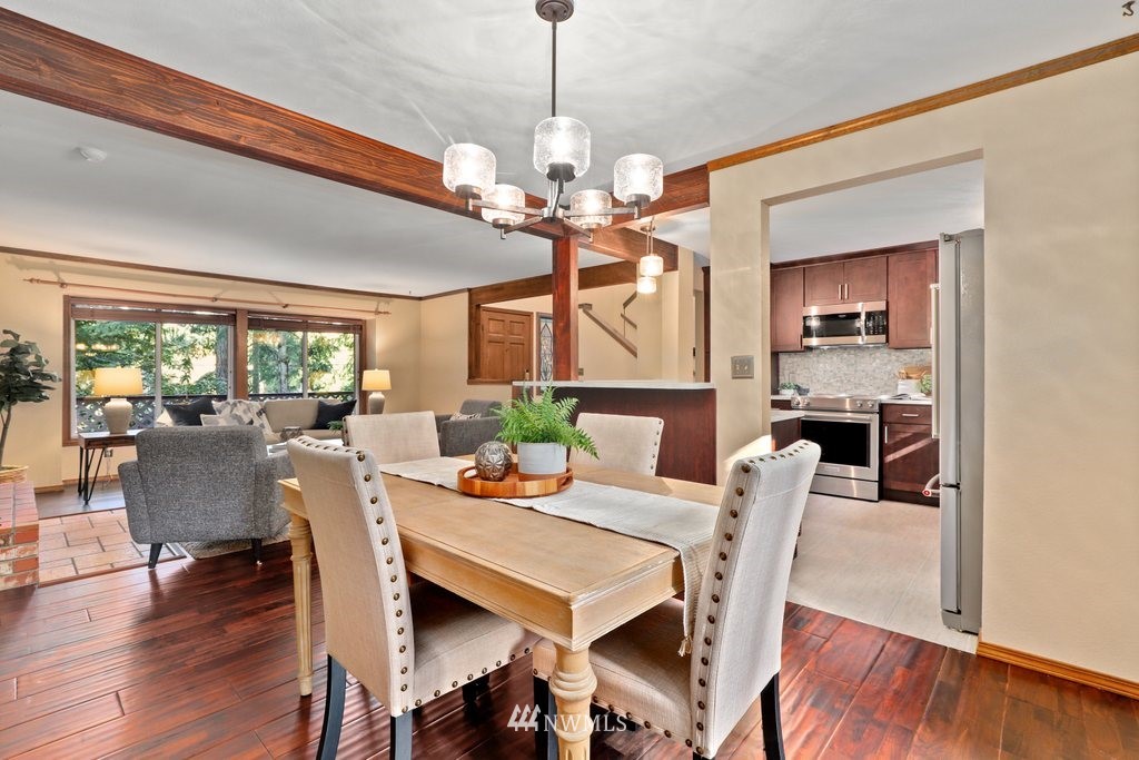 6510 Fisher Road Edmonds, WA 98026 - Photo 8 of 39 Gallery Image 8