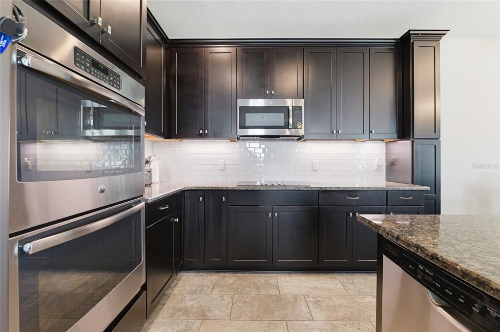 19720 Long Lake Ranch Boulevard Lutz, FL 33558 - Photo 16 of 52