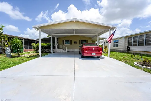 $3,200 | 953 Bunker Hill Drive, Naples, FL 34110