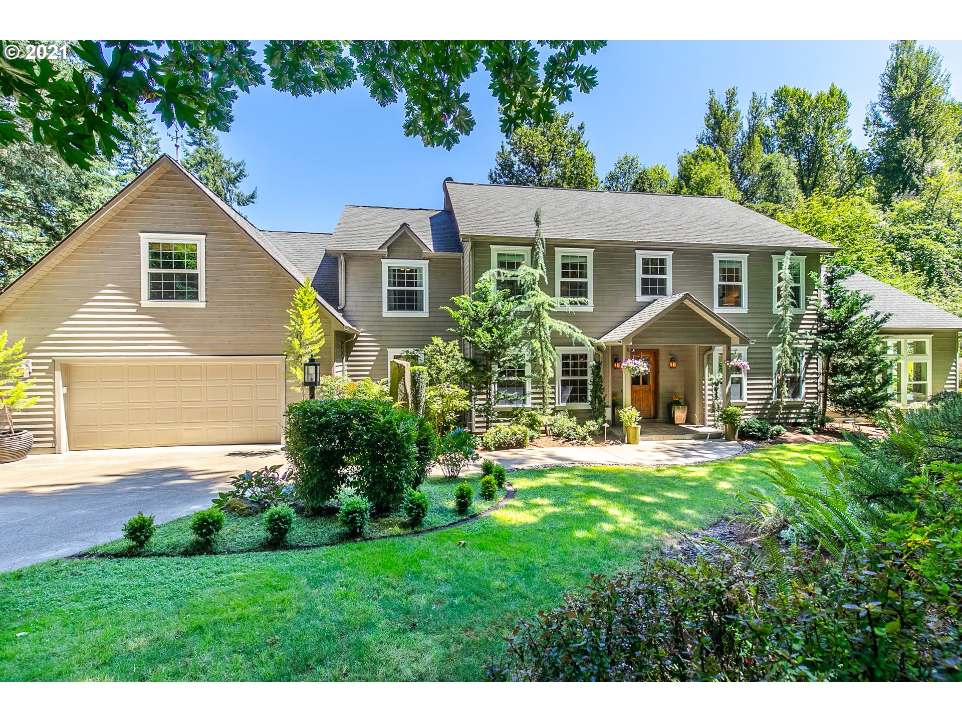 32617 Skyhawk Way Eugene, OR 97405 - Photo 2 of 32