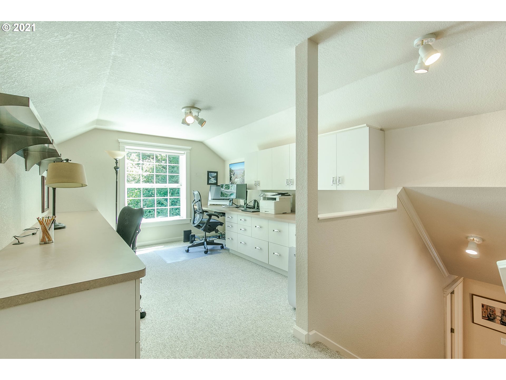 32617 Skyhawk Way Eugene, OR 97405 - Photo 26 of 32