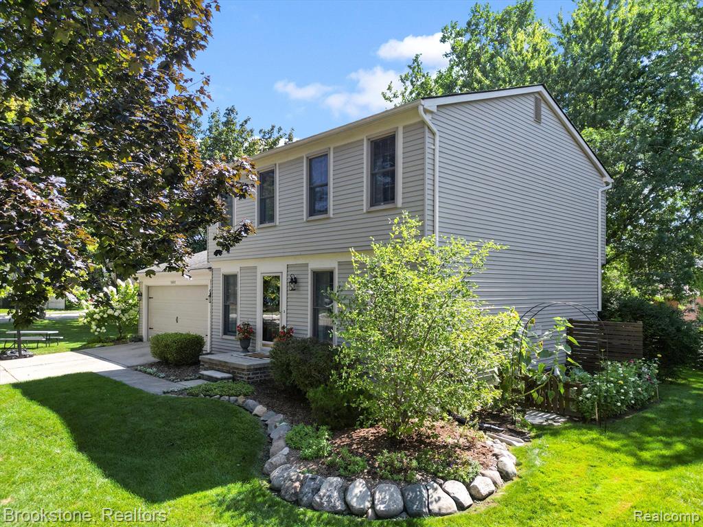 1601 Dancer Drive Rochester Hills, MI 48307 - Photo 38 of 43