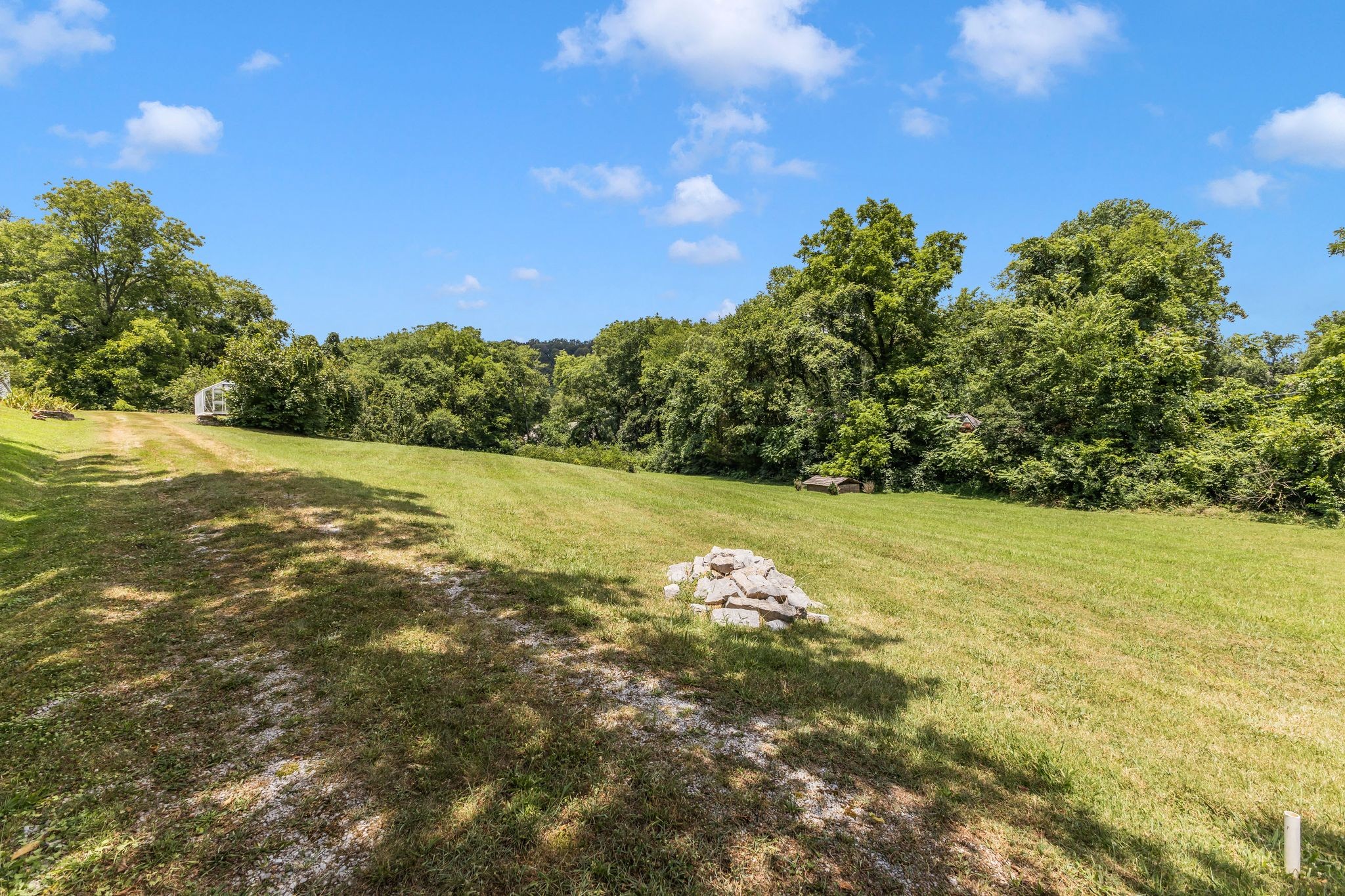 517 Franklin Road Franklin, TN 37069 - Photo 15 of 28 a view of a field with an ocean