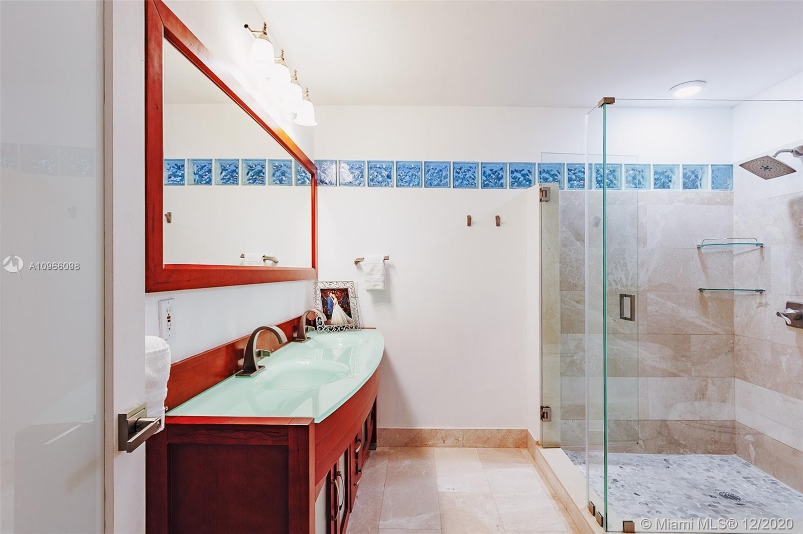 3615 Solana Road Coconut Grove, FL 33133 - Photo 16 of 28 Gallery Image 16