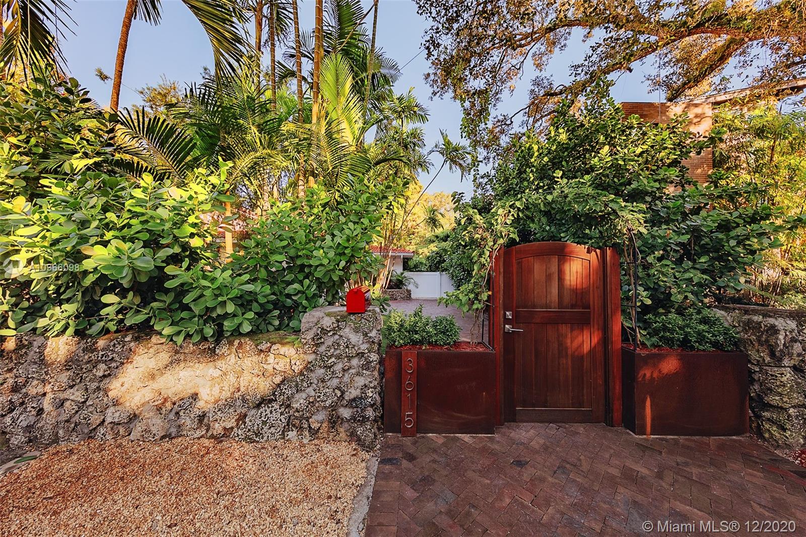 3615 Solana Road Coconut Grove, FL 33133 - Photo 25 of 28 Gallery Image 25