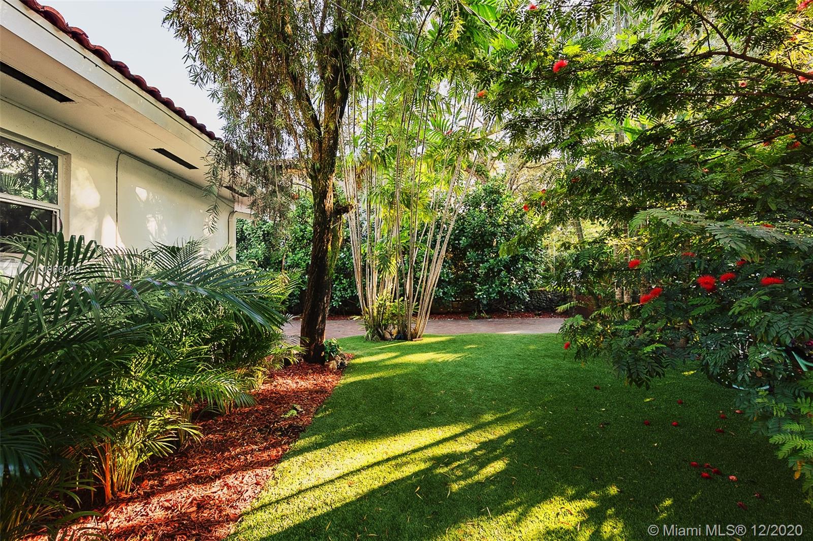 3615 Solana Road Coconut Grove, FL 33133 - Photo 27 of 28 Gallery Image 27