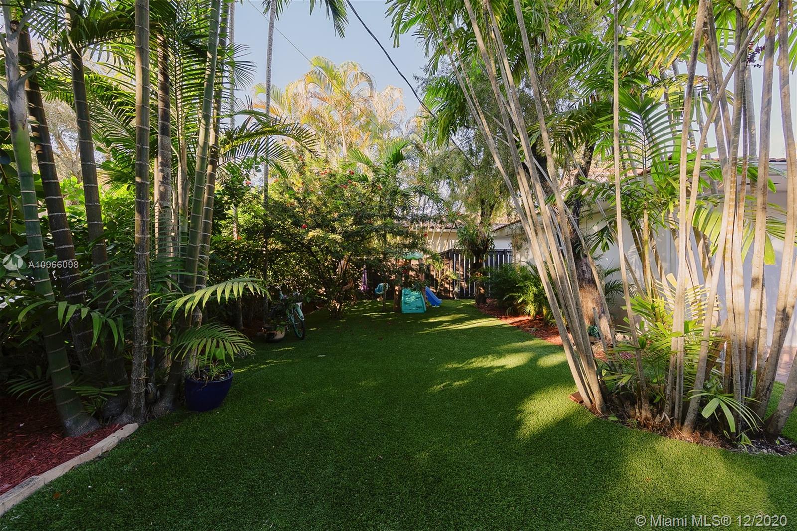 3615 Solana Road Coconut Grove, FL 33133 - Photo 28 of 28 Gallery Image 28