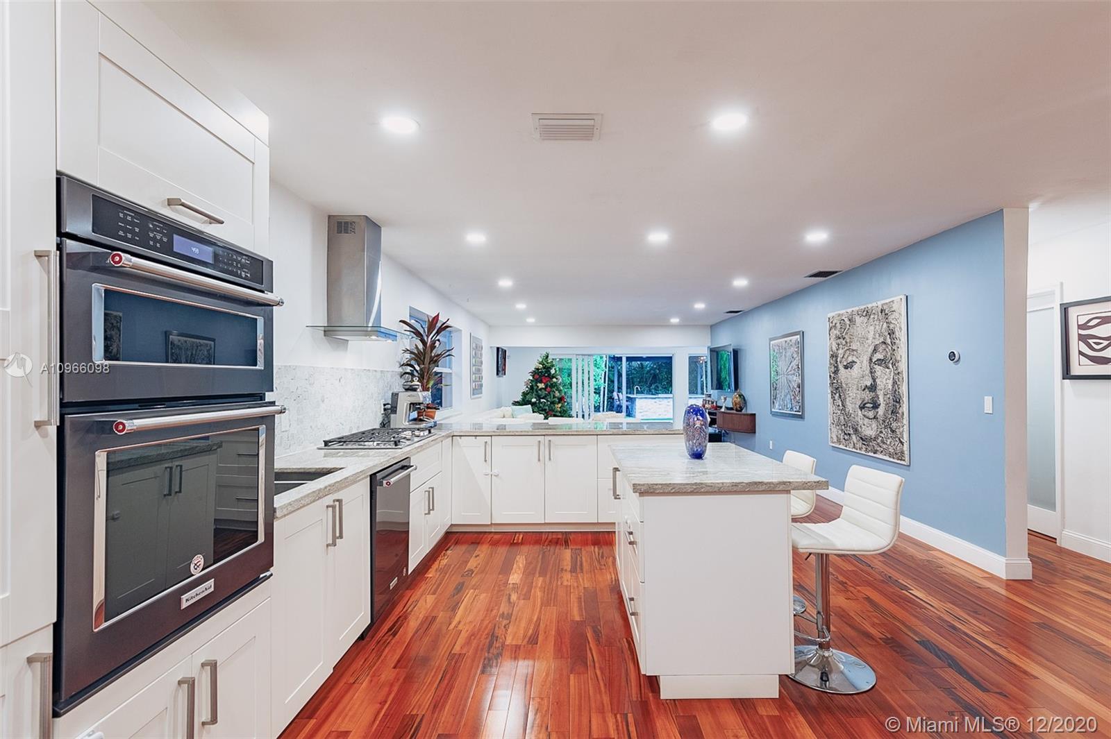 3615 Solana Road Coconut Grove, FL 33133 - Photo 6 of 28 Gallery Image 6