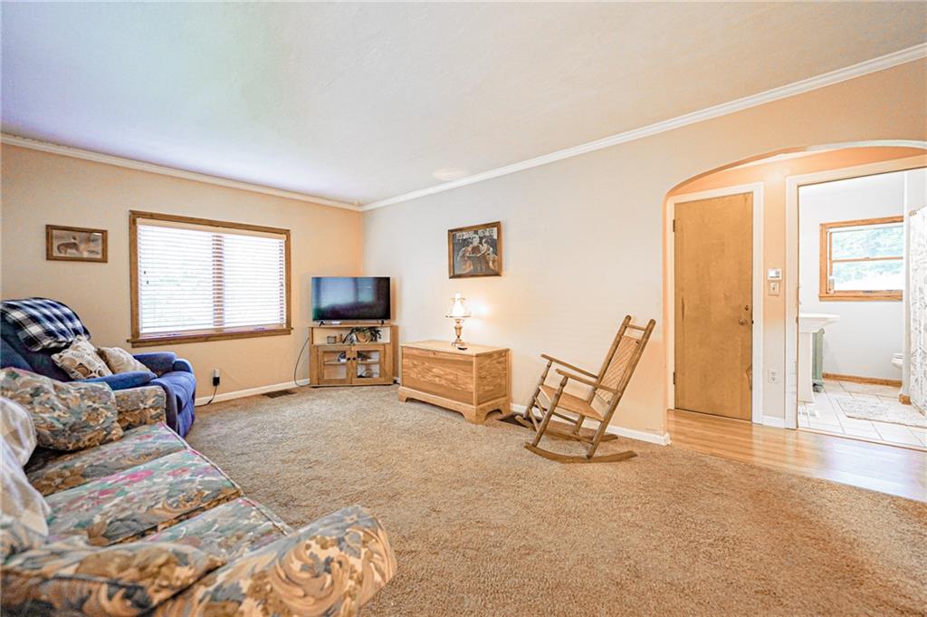 3886 Darlington Road Darlington, PA 16115 - Photo 12 of 43