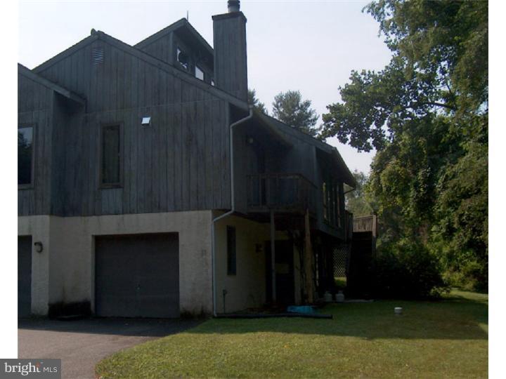 205 Walnut Ridge Road Chadds Ford, PA 19317 - Photo 22 of 25 Garage