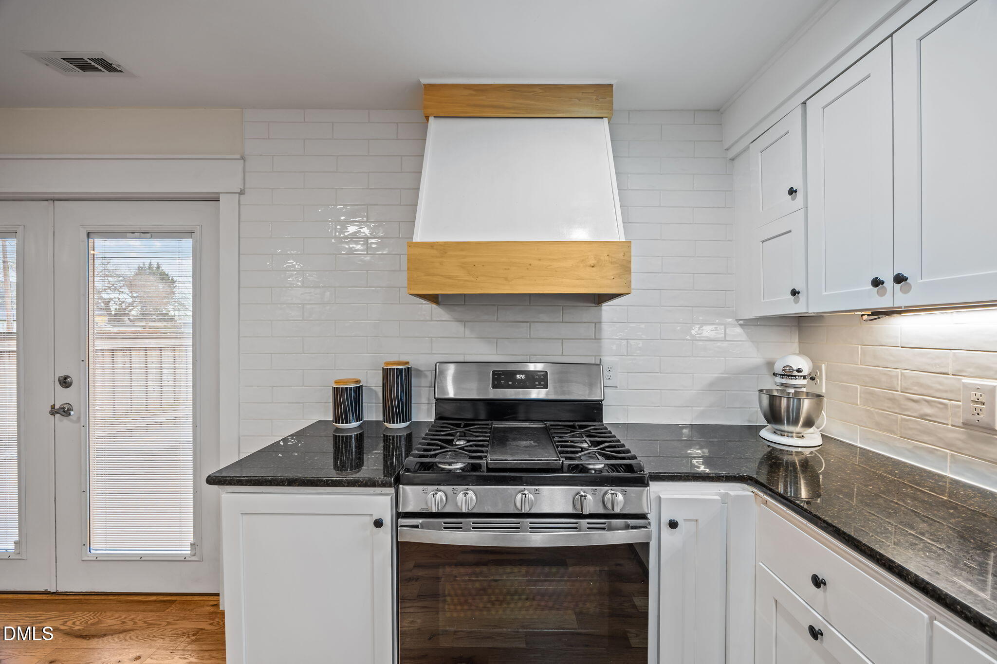 106 West Graham Street Mebane, NC 27302 - Photo 11 of 32 106 graham 13