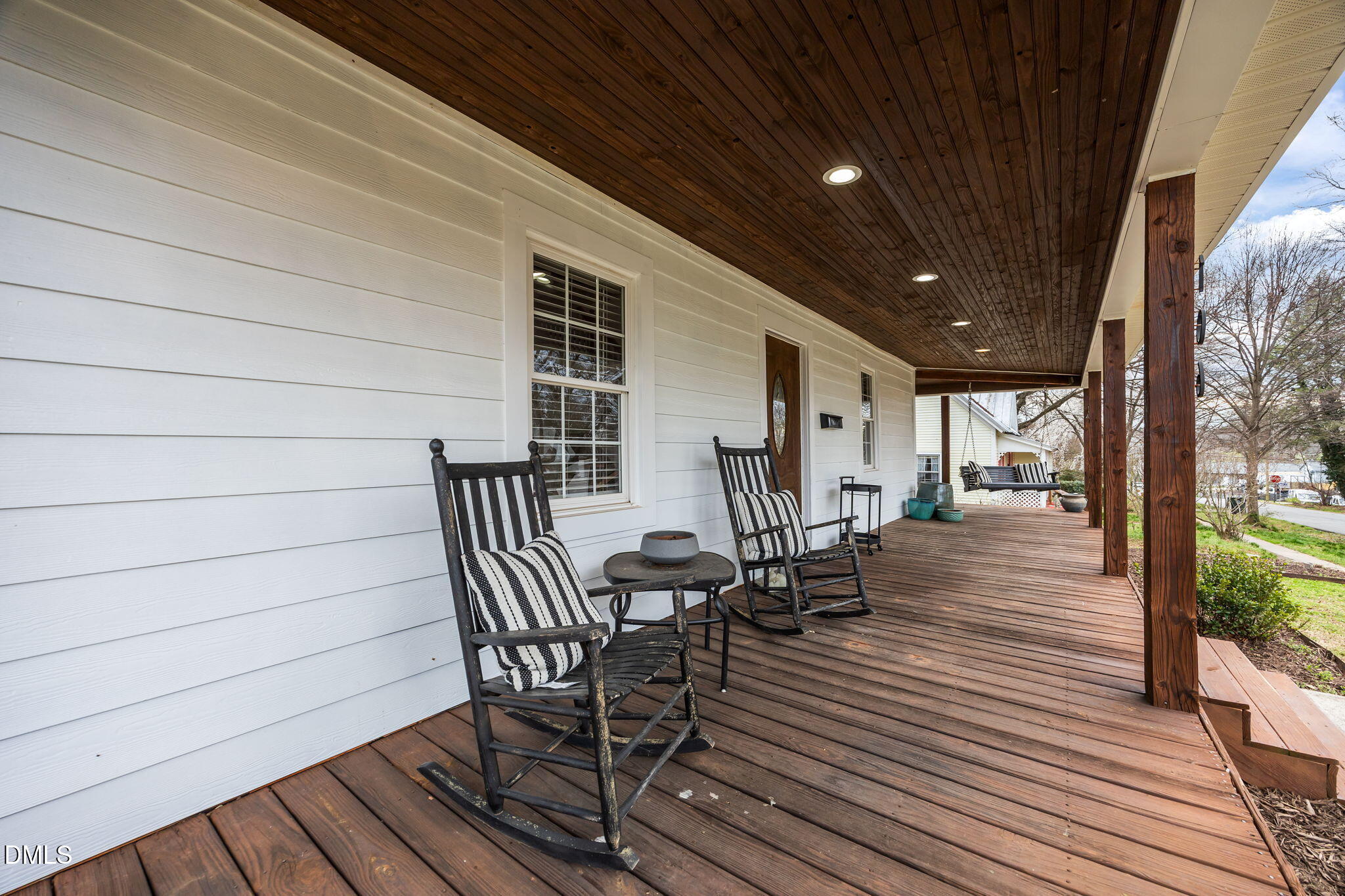 106 West Graham Street Mebane, NC 27302 - Photo 4 of 32 106 graham 26