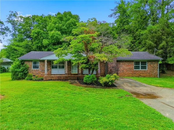 $387,000 | 138 Parker Road, Jasper, GA 30143