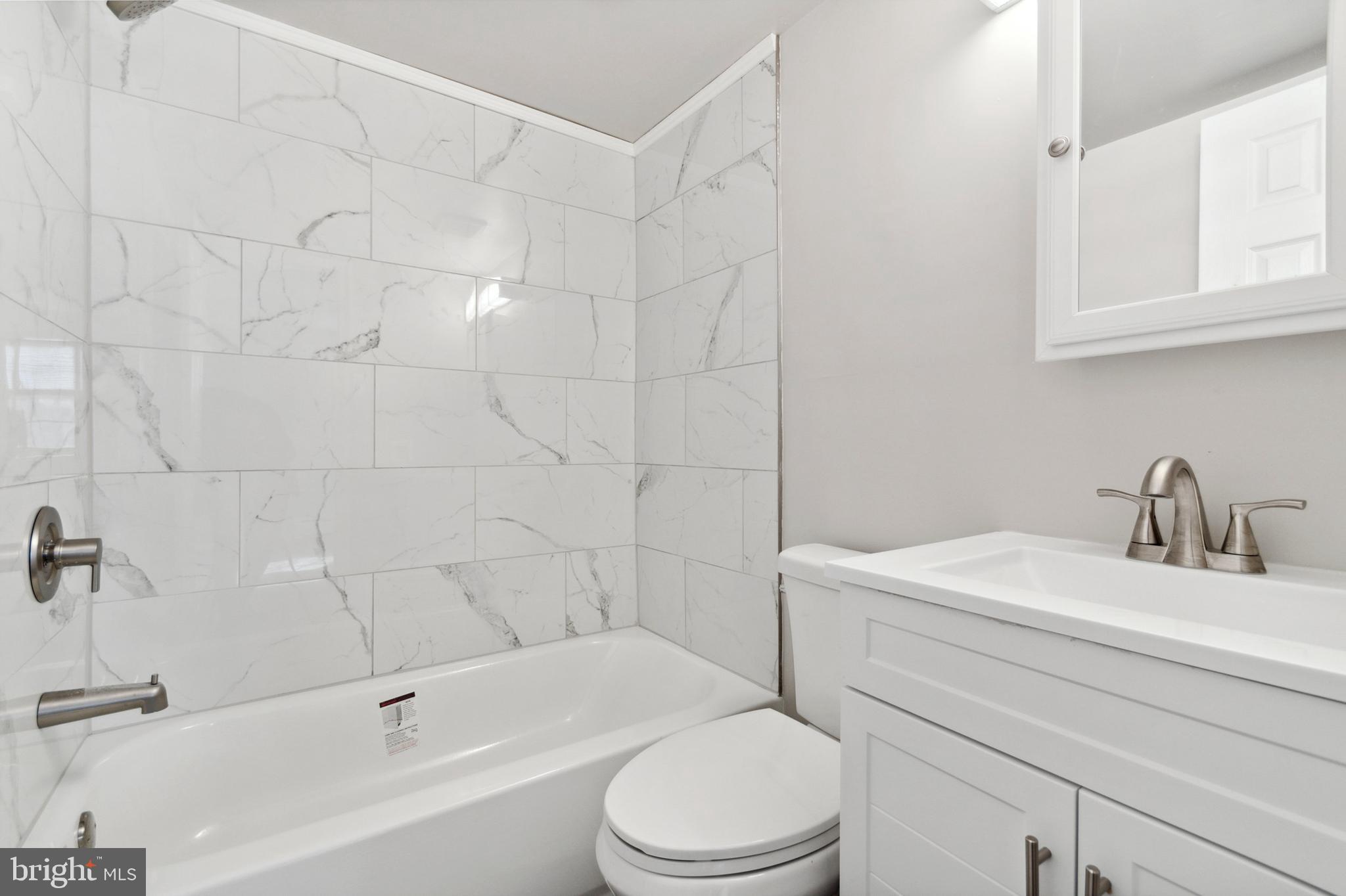 26 Thomas Road Aston, PA 19014 - Photo 5 of 10