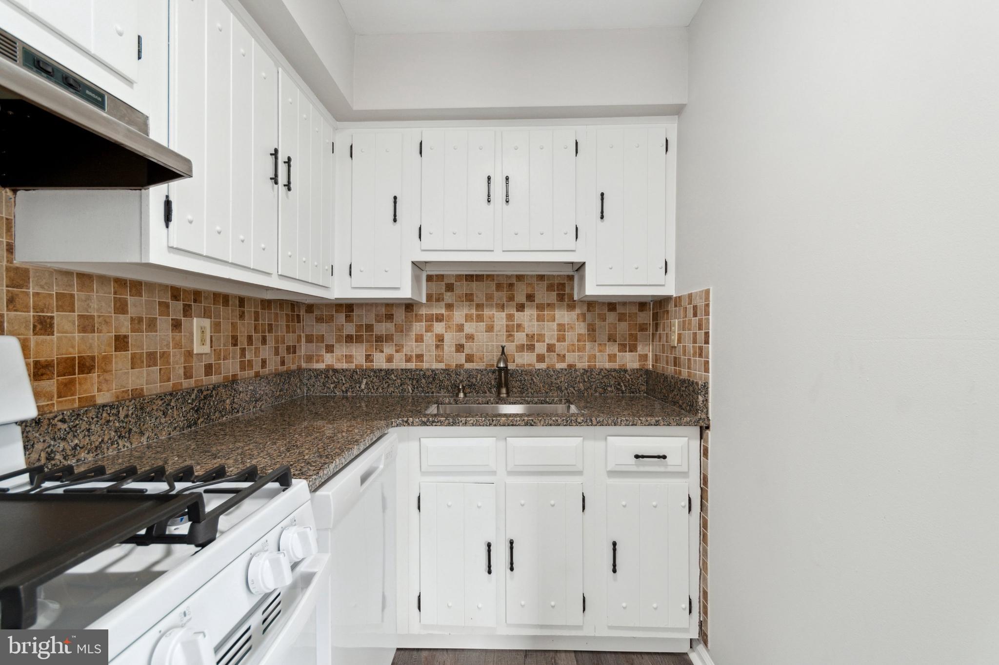 26 Thomas Road Aston, PA 19014 - Photo 8 of 10