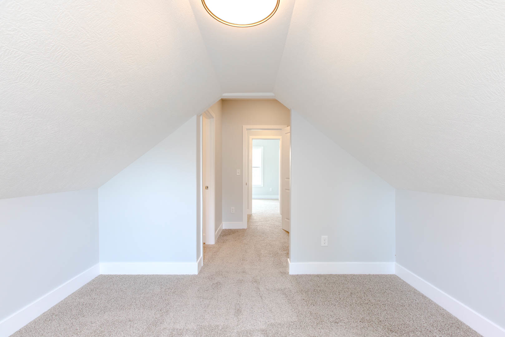 305 East Chestnut Street Hudson, IL 61748 - Photo 15 of 24