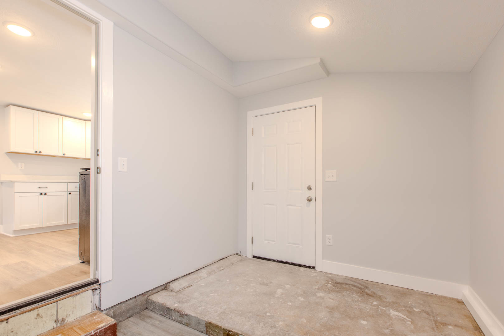 305 East Chestnut Street Hudson, IL 61748 - Photo 20 of 24