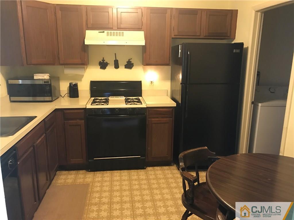 56 Woodbury Road Edison, NJ 08820 - Photo 3 of 7 Gallery Image 3
