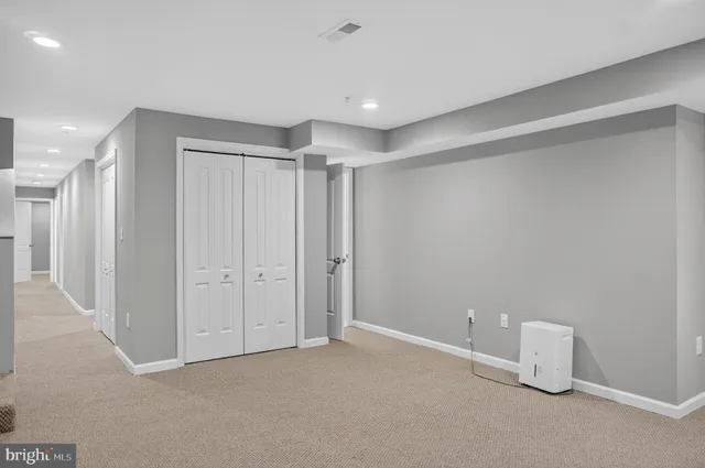 $5,000 | 2917 13th Street Northwest, Washington, DC 20009