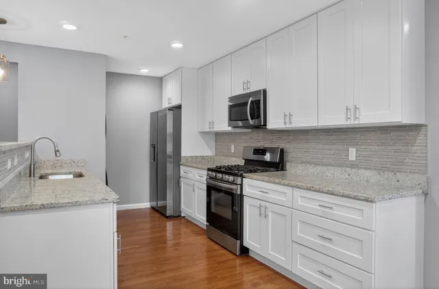 $5,000 | 2917 13th Street Northwest, Washington, DC 20009