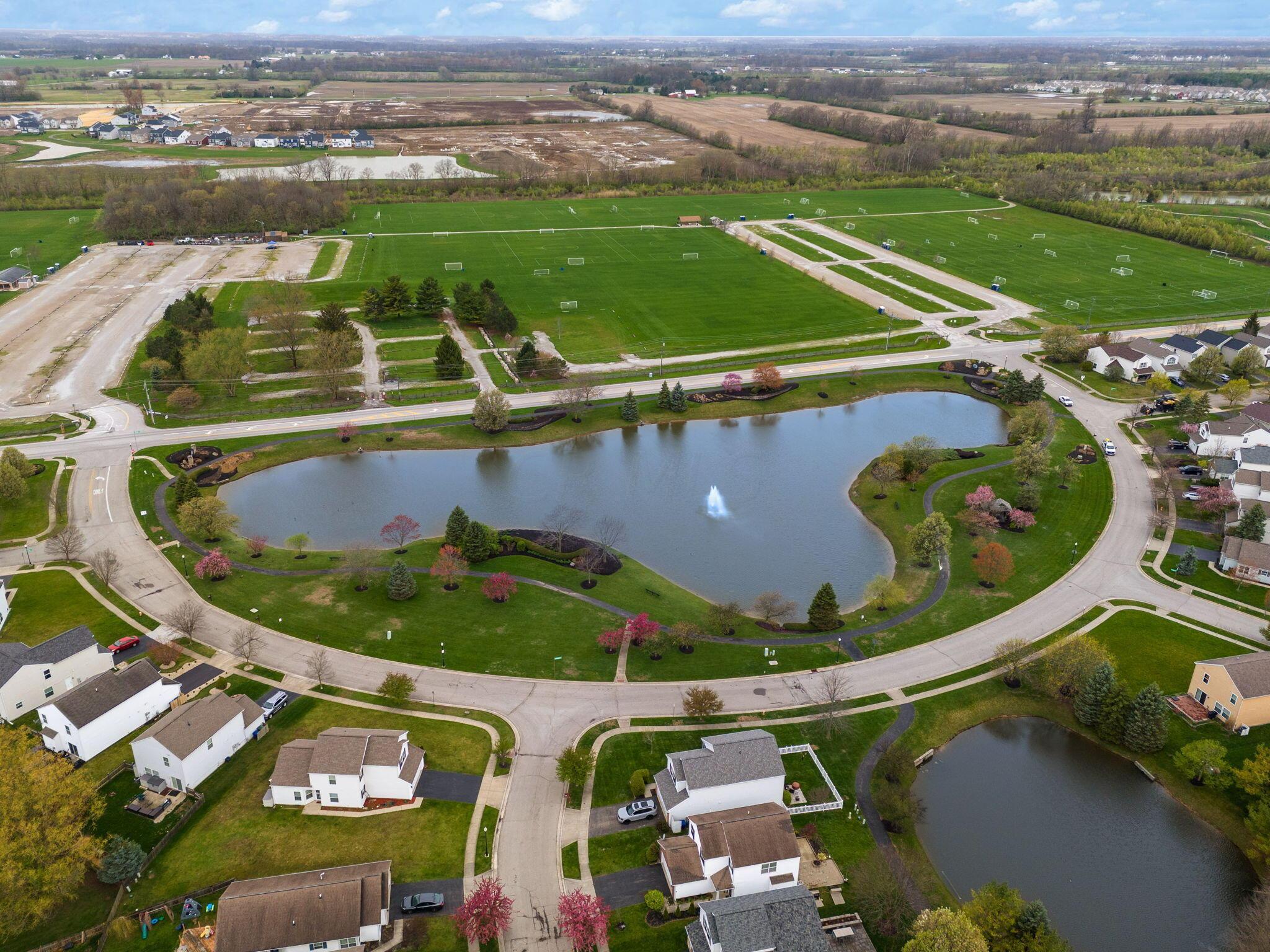 5808 Red Sand Road Hilliard, OH 43026 - Photo 4 of 21 12-web-or-mls-DJI_20240412091823_0063_D