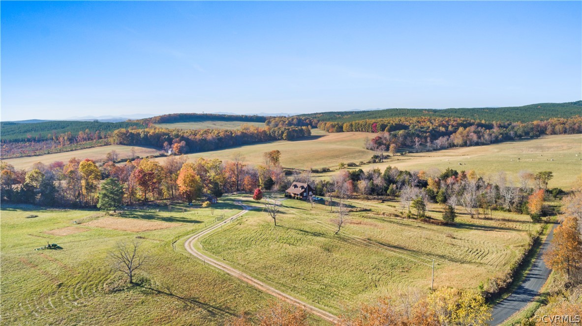 701 Mountain View Road Appomattox, VA 24522 - Photo 3 of 50 Gallery Image 3