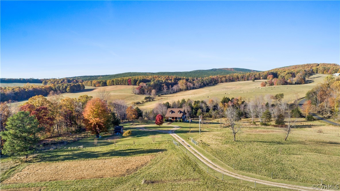 701 Mountain View Road Appomattox, VA 24522 - Photo 4 of 50 Gallery Image 4