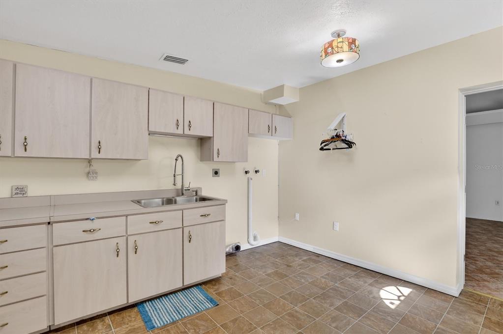 2725 West Charing Road Avon Park, FL 33825 - Photo 31 of 56