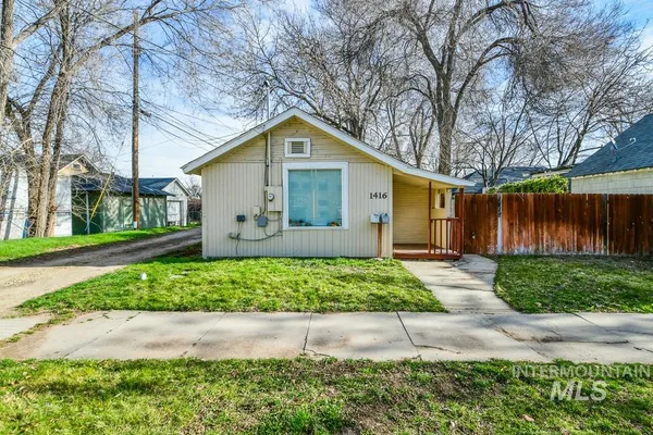 $275,000 | 1416 5th Street South, Nampa, ID 83651