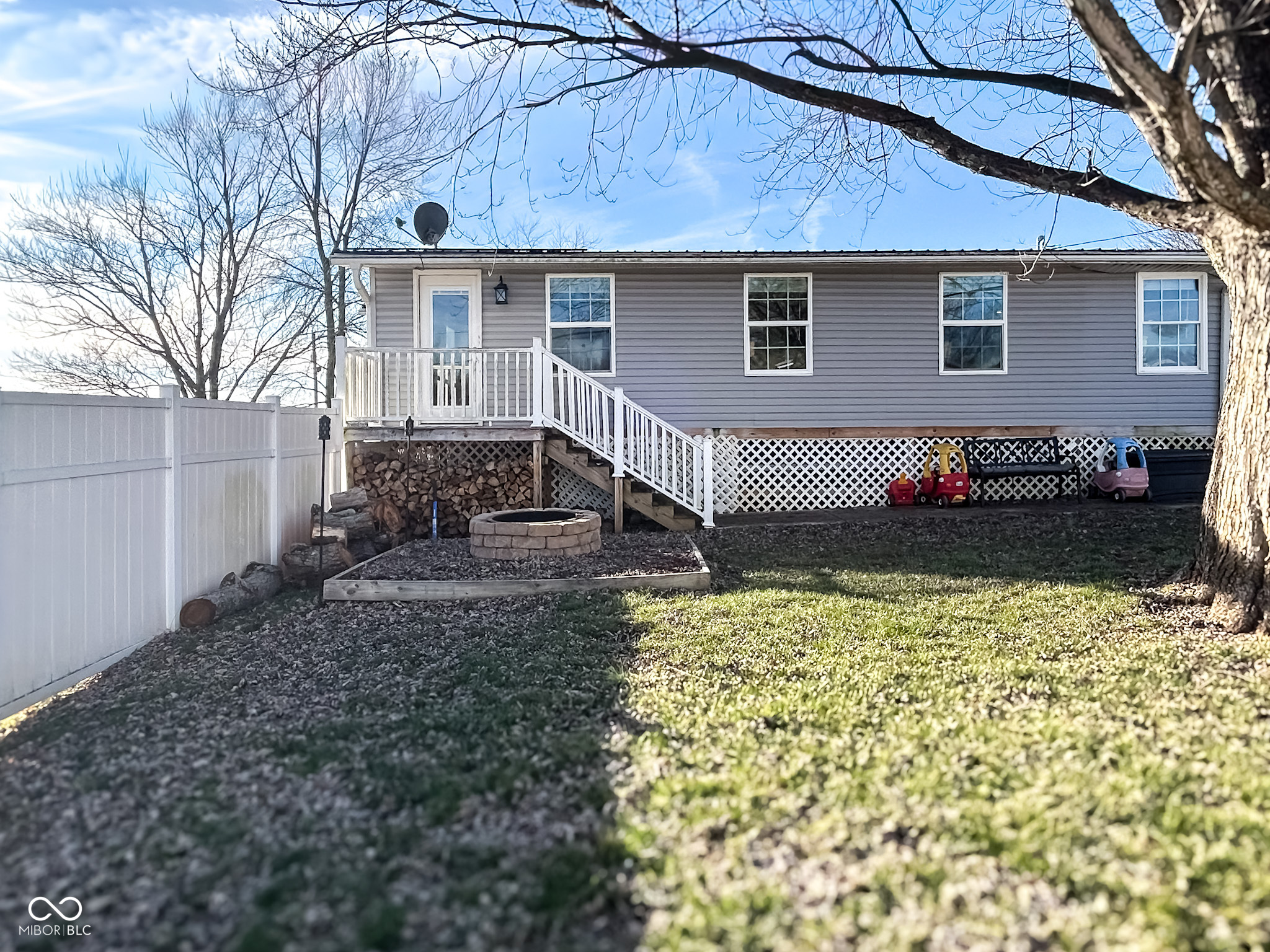 1058 Sandy Hook Road Paoli, IN 47454 - Photo 23 of 28