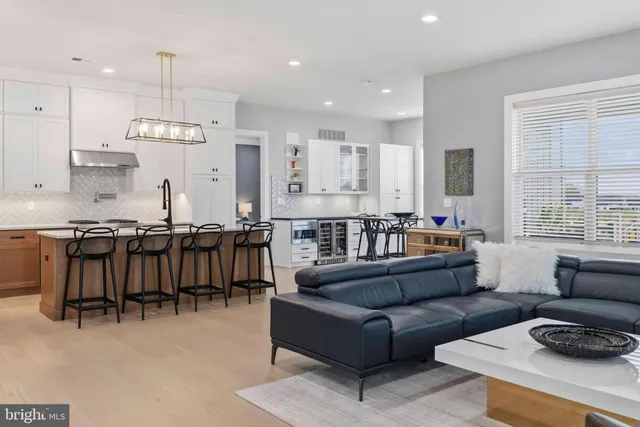 $1,550,000 | 254 Nelson Drive, Ambler, PA 19002