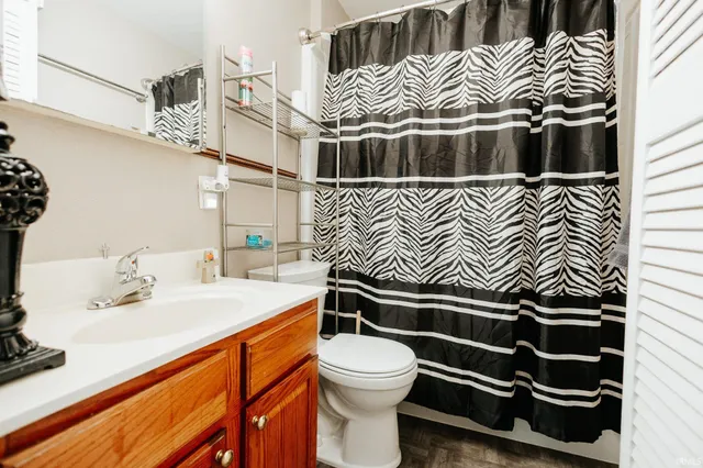 $249,900 | 7601 Eichele Drive, Evansville, IN 47712