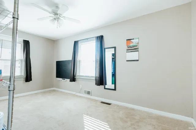 $249,900 | 7601 Eichele Drive, Evansville, IN 47712