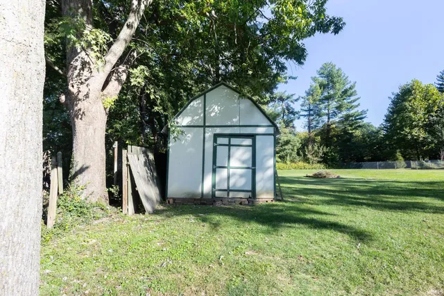 $249,900 | 7601 Eichele Drive, Evansville, IN 47712