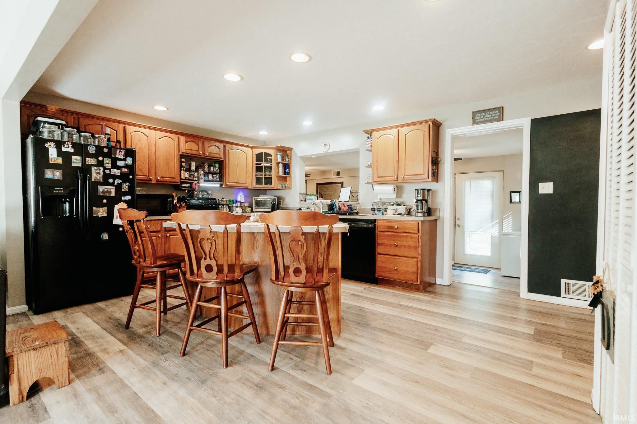 7601 Eichele Drive Evansville, IN 47712 - Photo 7 of 28