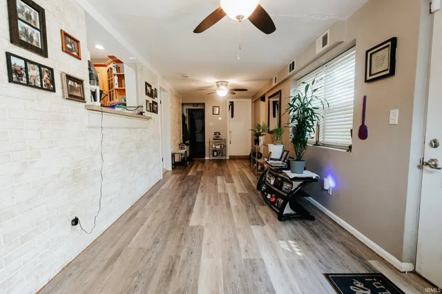 $249,900 | 7601 Eichele Drive, Evansville, IN 47712