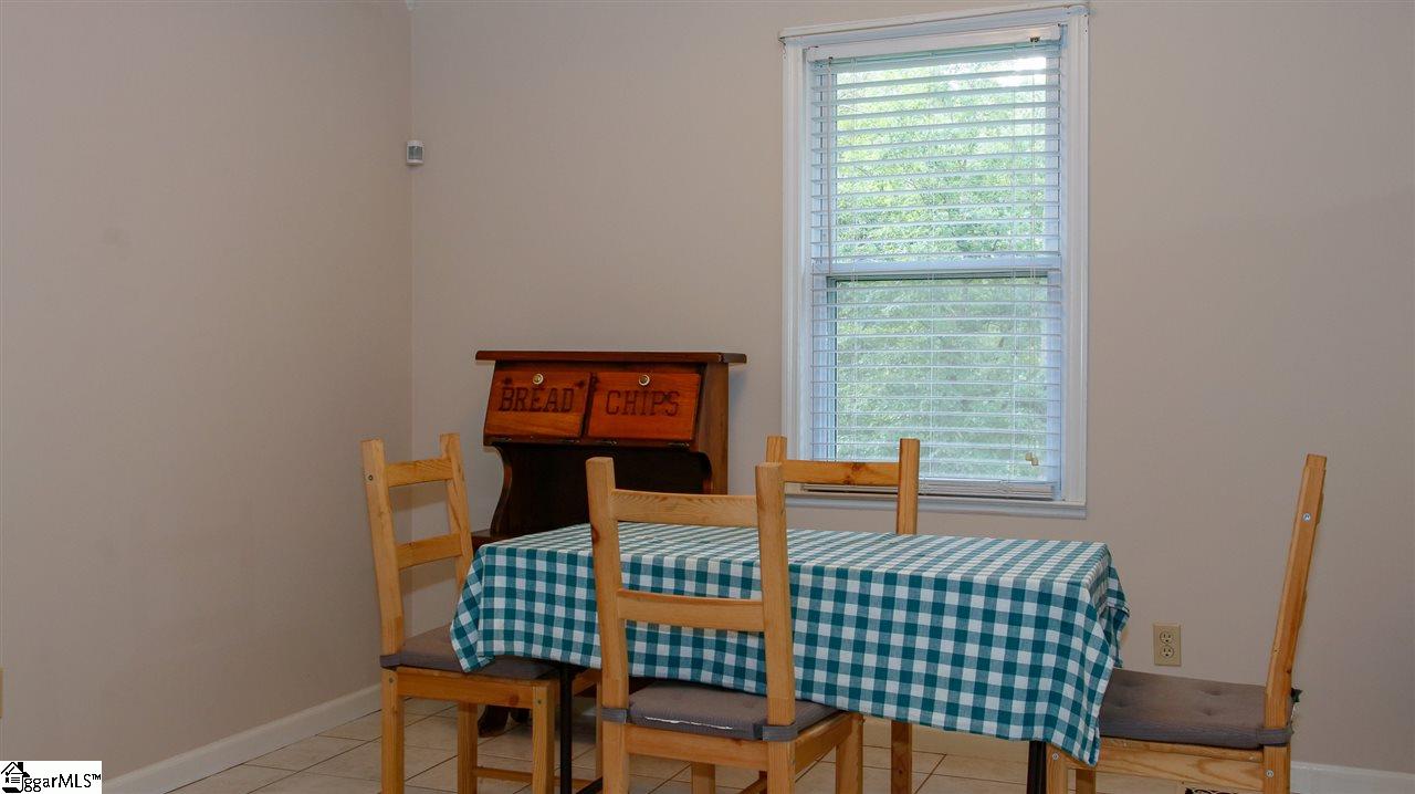 59 Gibson Road Greenville, SC 29617 - Photo 11 of 35 Gallery Image 11
