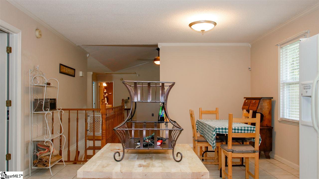59 Gibson Road Greenville, SC 29617 - Photo 12 of 35 Gallery Image 12