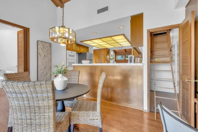 $898,000 | 21 River Bluff Lane, Carmichael, CA 95608