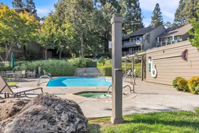 $898,000 | 21 River Bluff Lane, Carmichael, CA 95608