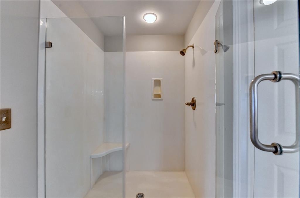 4871 Tarry Post Lane Suwanee, GA 30024 - Photo 57 of 131
