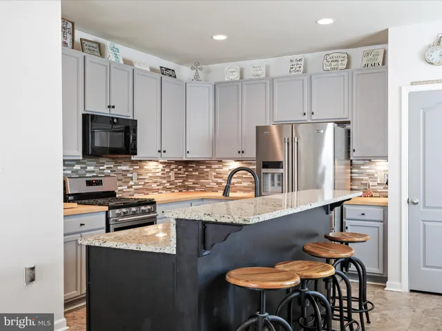 $430,000 | 1241 North Fairfax Boulevard, Ranson, WV 25438