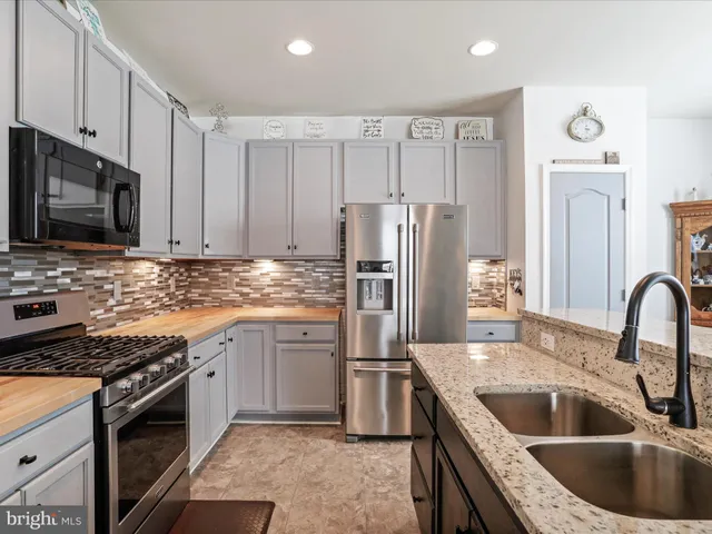 $430,000 | 1241 North Fairfax Boulevard, Ranson, WV 25438