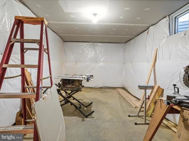 $430,000 | 1241 North Fairfax Boulevard, Ranson, WV 25438