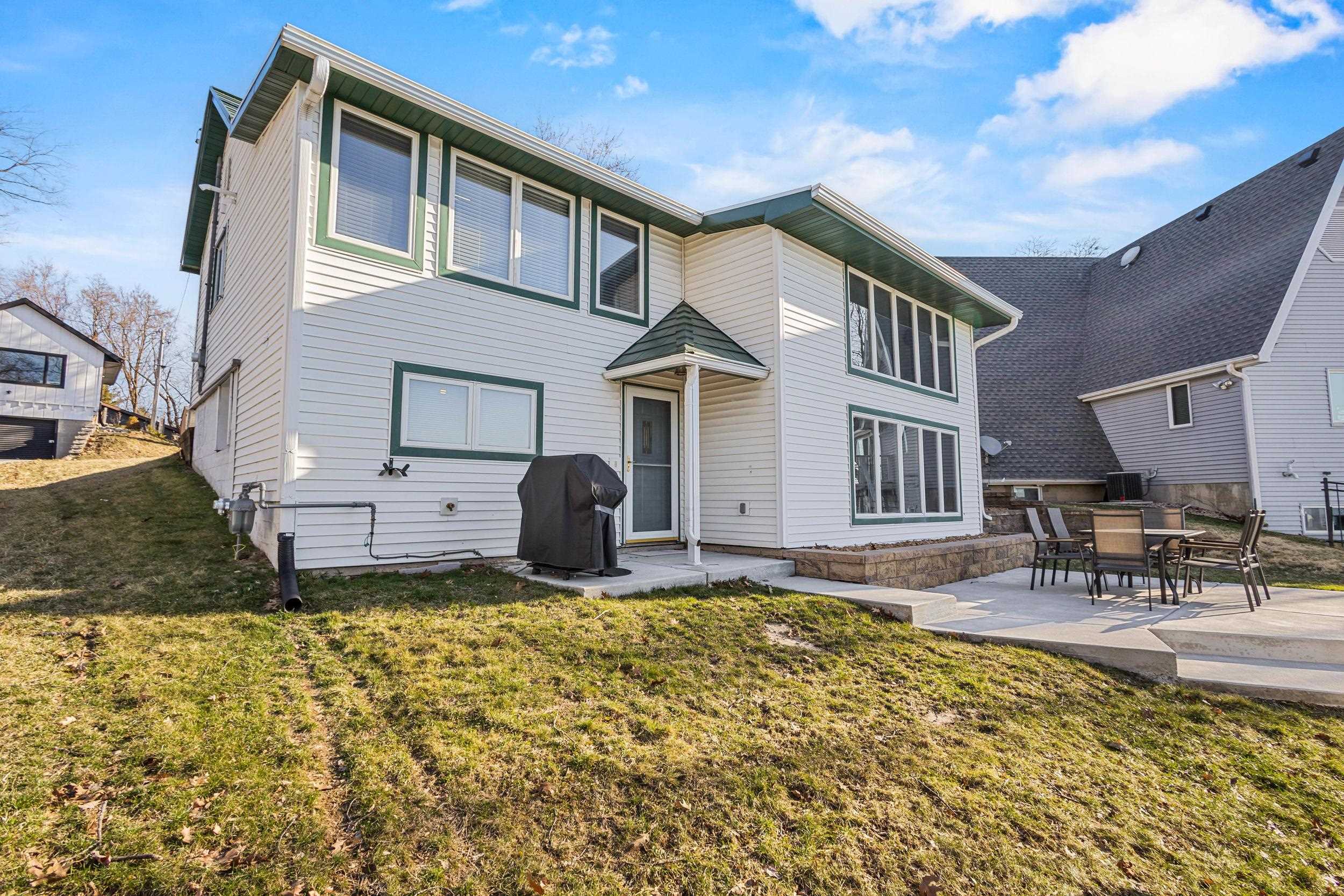 W9384 Ripley Road Cambridge, WI 53523 - Photo 4 of 61