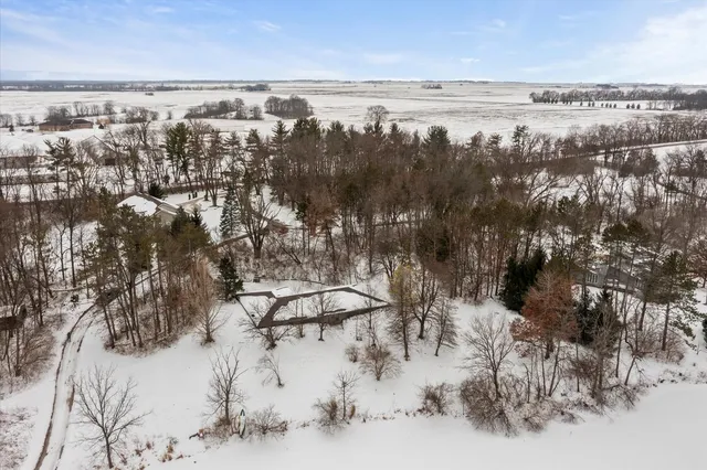 $335,000 | 382 B County Road 2600 North, Mahomet, IL 61853