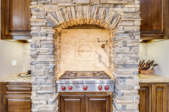 a view of a dining room and livingroom view